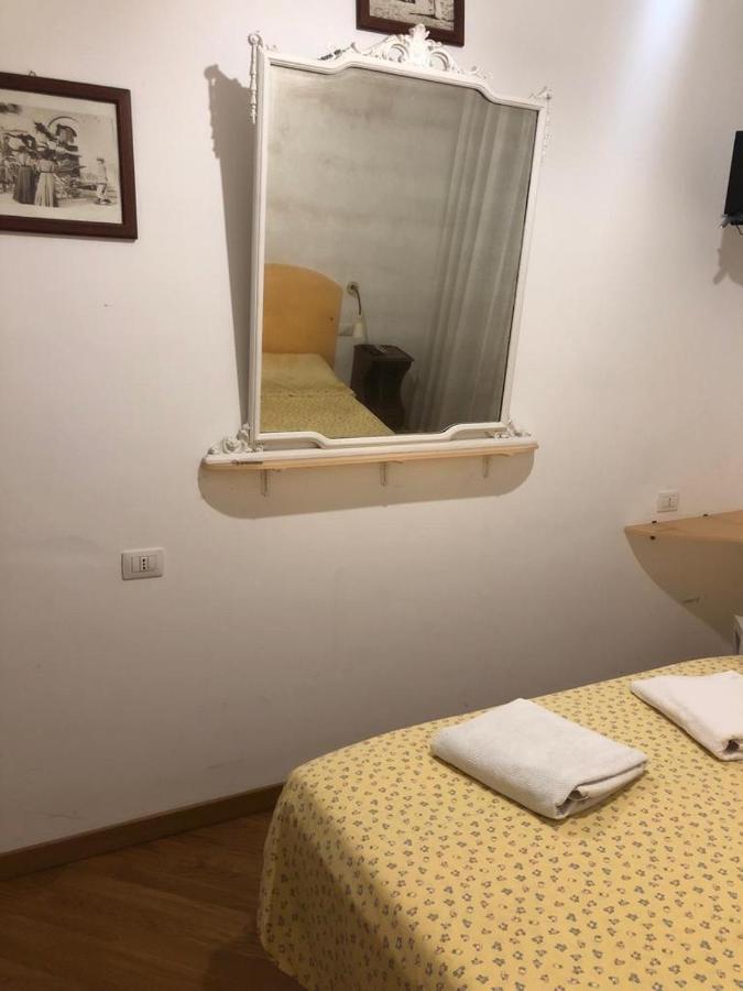 B&B Brezza Marina San Benedetto del Tronto Bagian luar foto